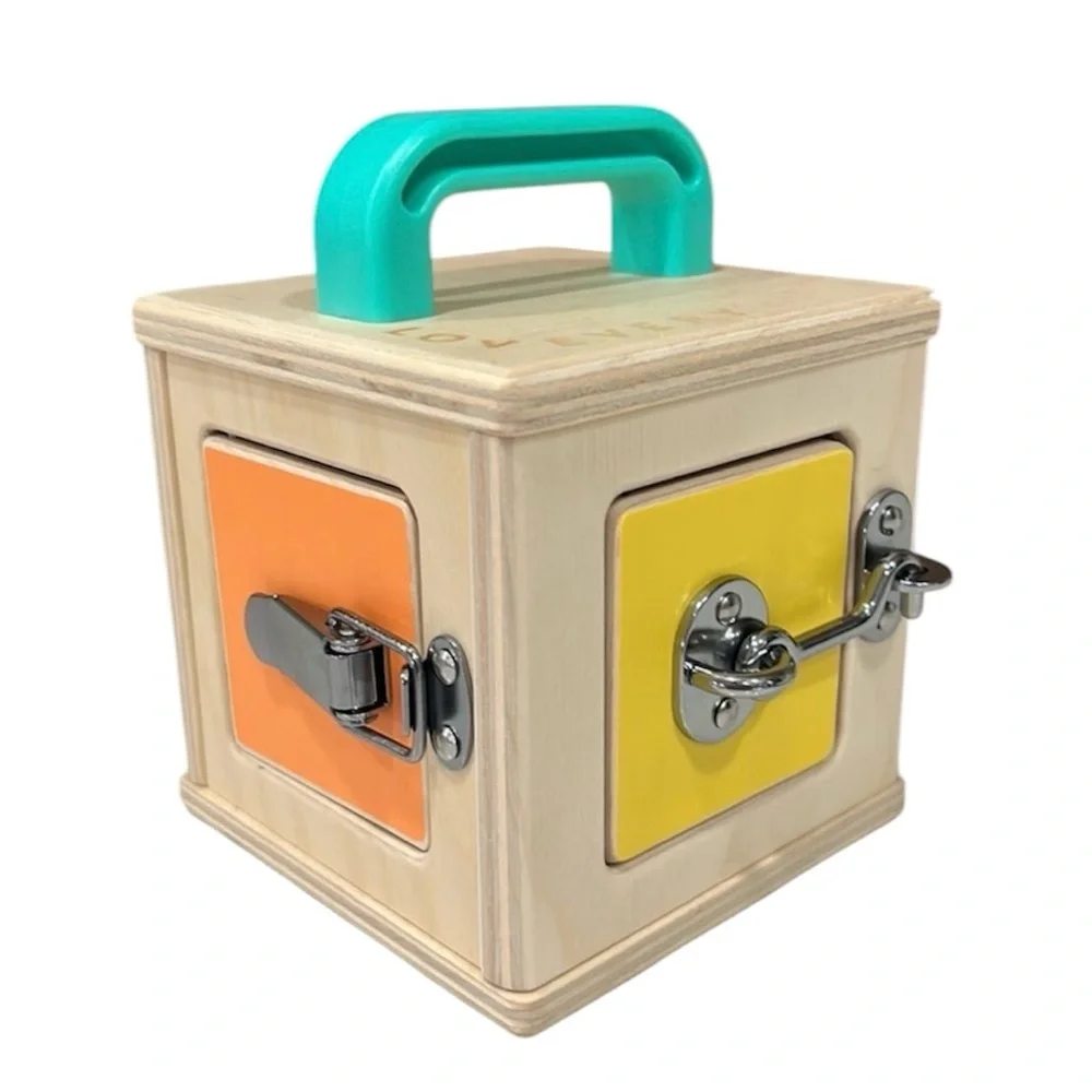 Lovevery Wooden Lockbox & Info Play Card Toddler Montessori Learning 19M+